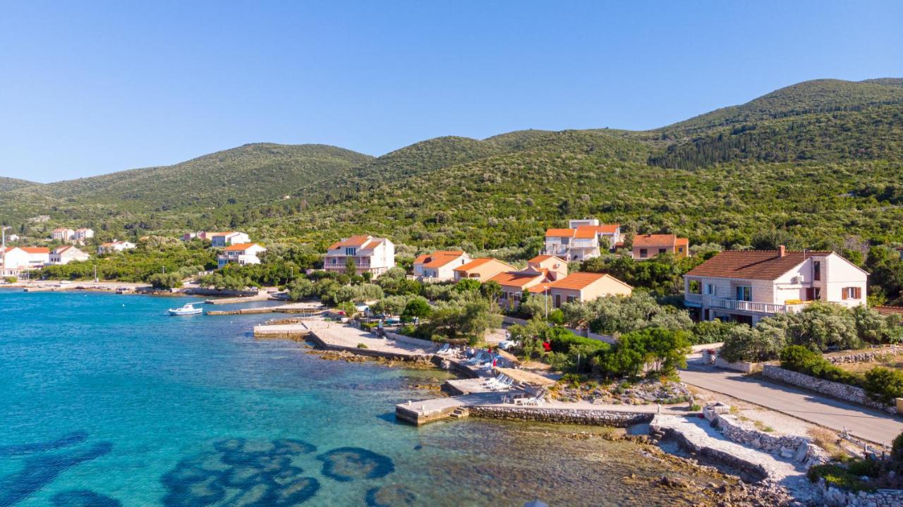 Apartments Mak Račišće Exteriér fotografie