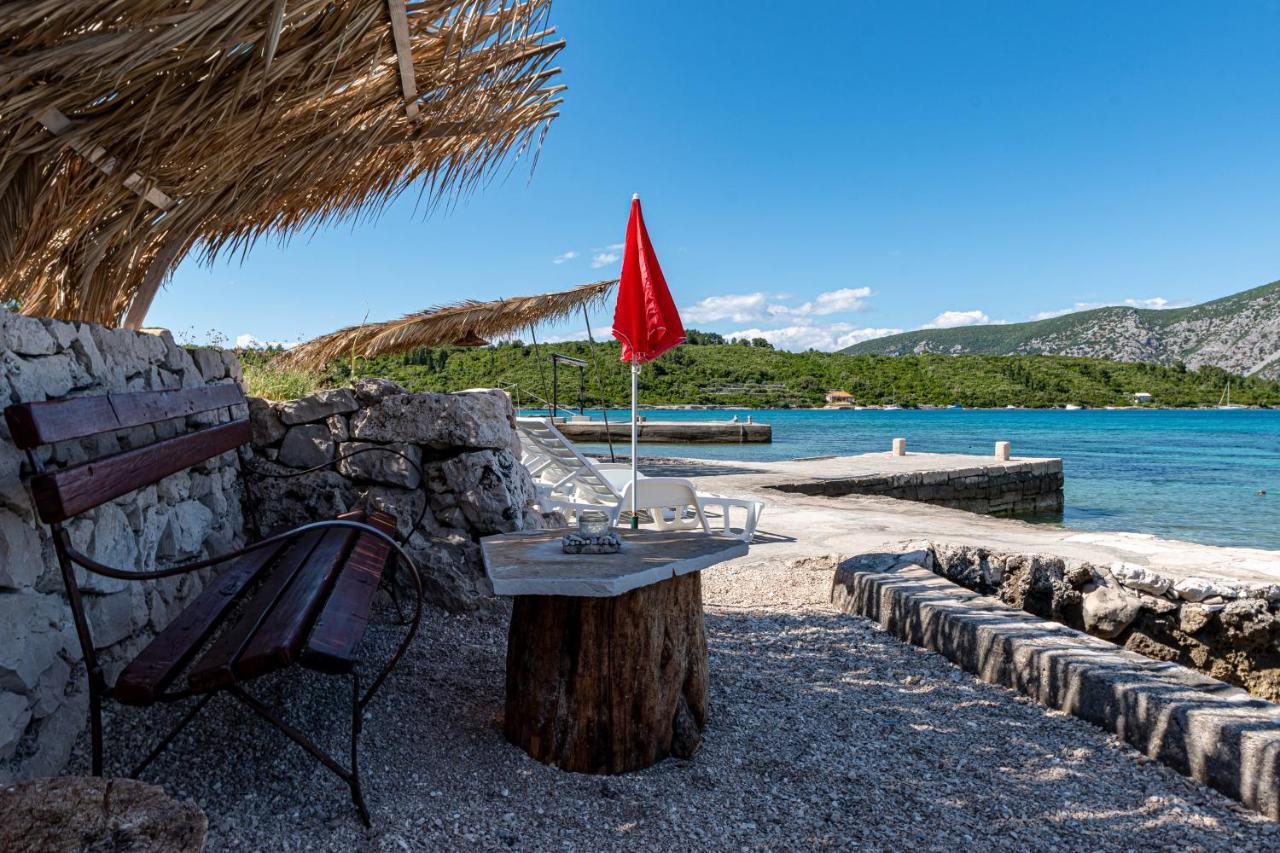 Apartments Mak Račišće Exteriér fotografie