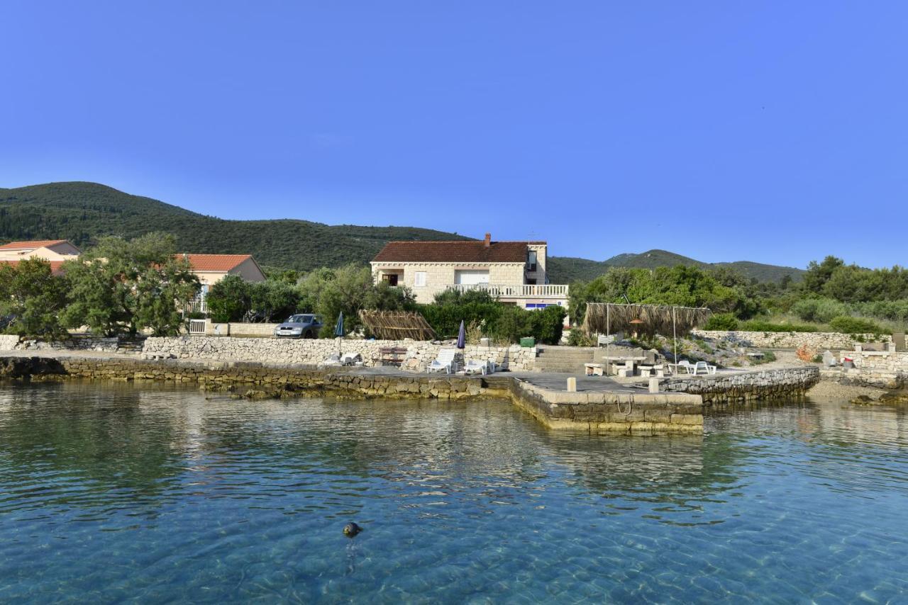 Apartments Mak Račišće Exteriér fotografie
